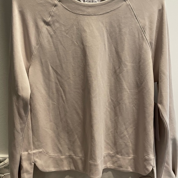 Athleta Seasoft Crewneck Sweatshirt in Light Beige. Brand new with tags! - Picture 1 of 4